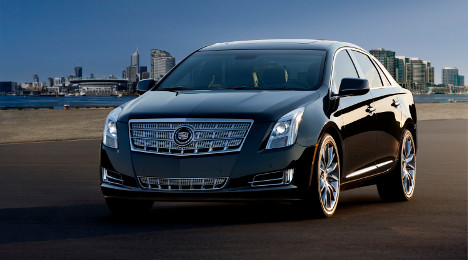 2013-Cadillac-XTS-005