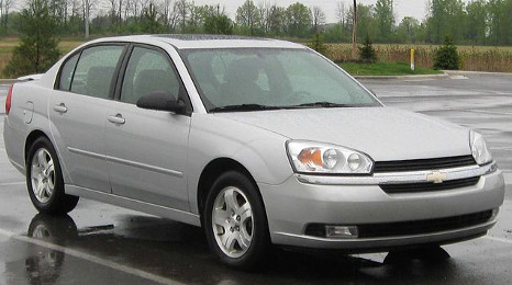 2004-2005_Chevrolet_Malibu