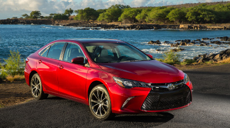 2015_Toyota_Camry_XSE_002 (1)