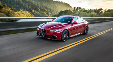 2017 Alfa Romeo Giulia Quadrifoglio (1)