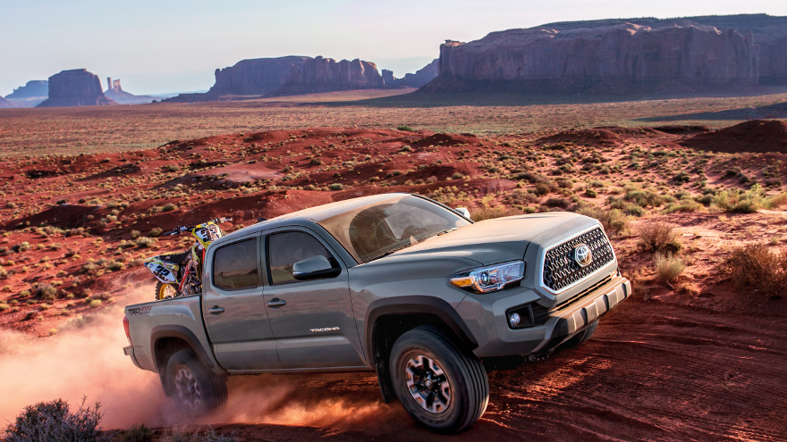 2018_Toyota_Tacoma_03_9DCD8497F8D6B388B21D3701C06F7B93073AC72E