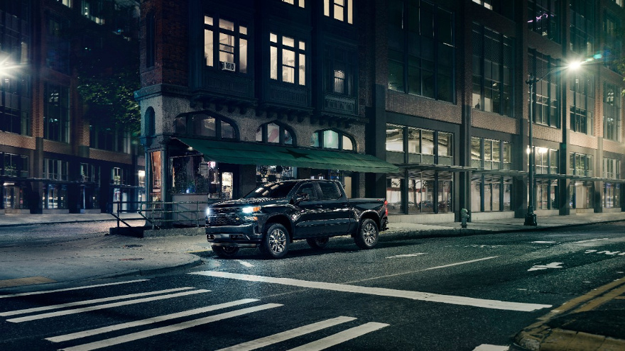 2019-Chevrolet-Silverado-013