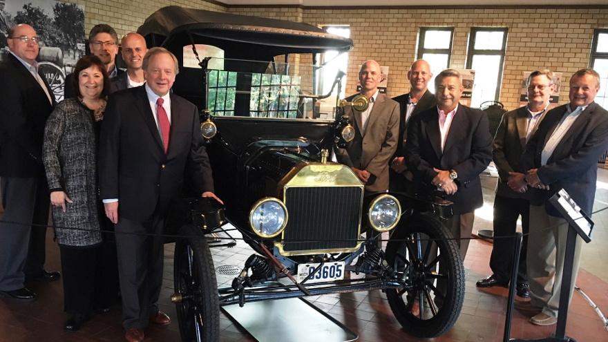 JDRF team with Edsel Ford May 2017