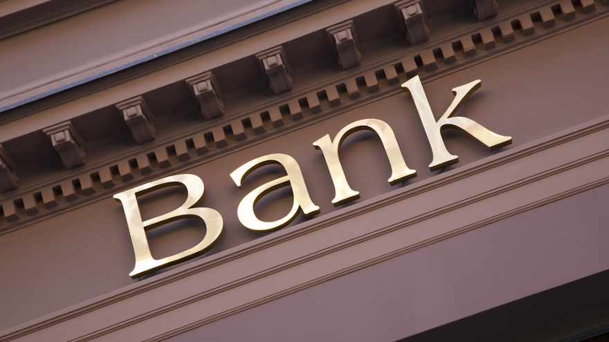 Experian: Bank data boosts loan approvals